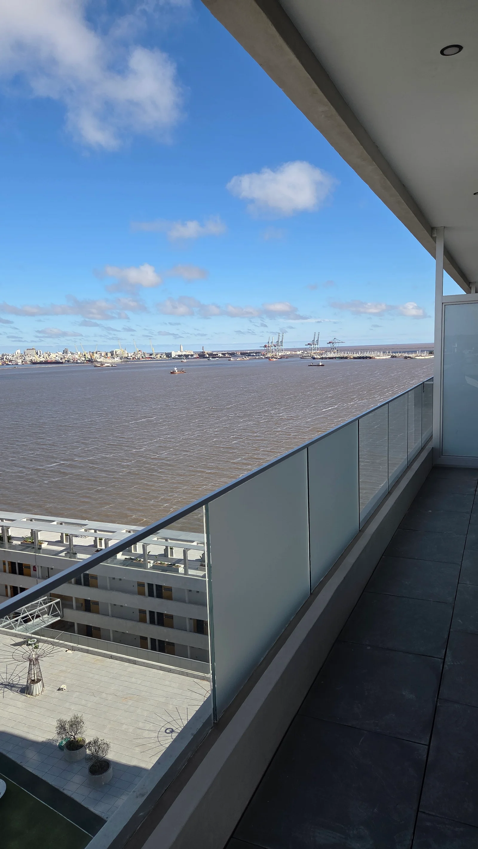 Unidad 602 · Montevideo Harbour — Bella Vista, Montevideo, Uruguay