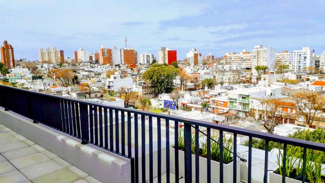 Sale – 5th Floor 3-Bedroom Apartment in Parque Batlle